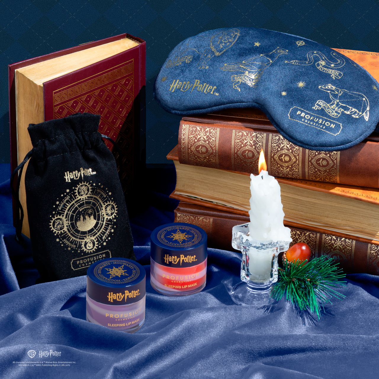 Harry Potter Holiday | Hogwarts™ Holiday Night Set lifestyle