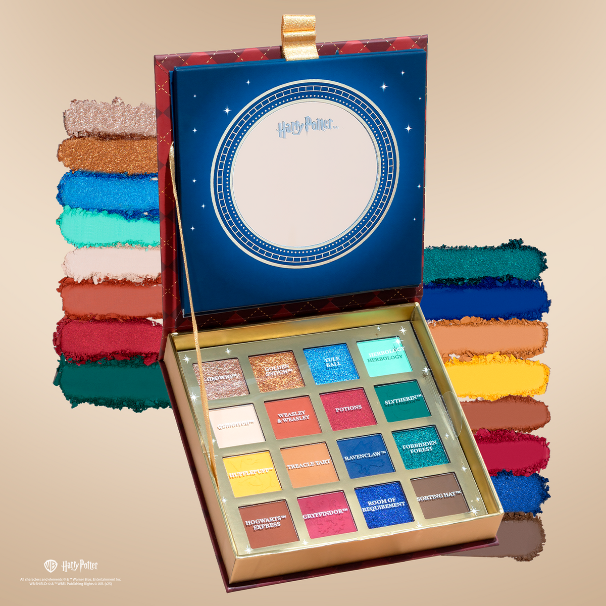 Harry Potter Holiday | Hogwarts™ 16 Shade Palette Swatches