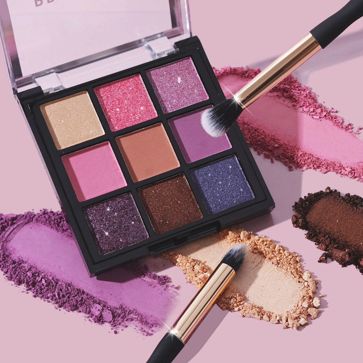 3 faux mink eye lashes with lash liner adhesive in jurassic park.