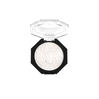 Gothic Makeup Face highlighter