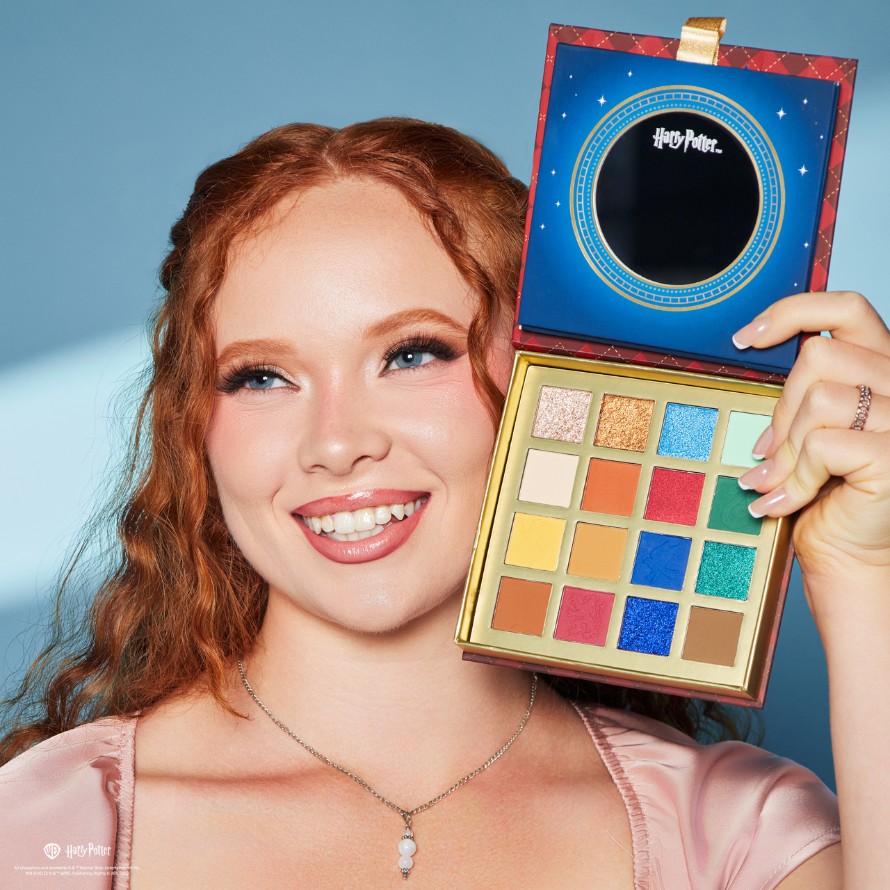 Harry Potter Holiday | Hogwarts™ 16 Shade Palette model with product