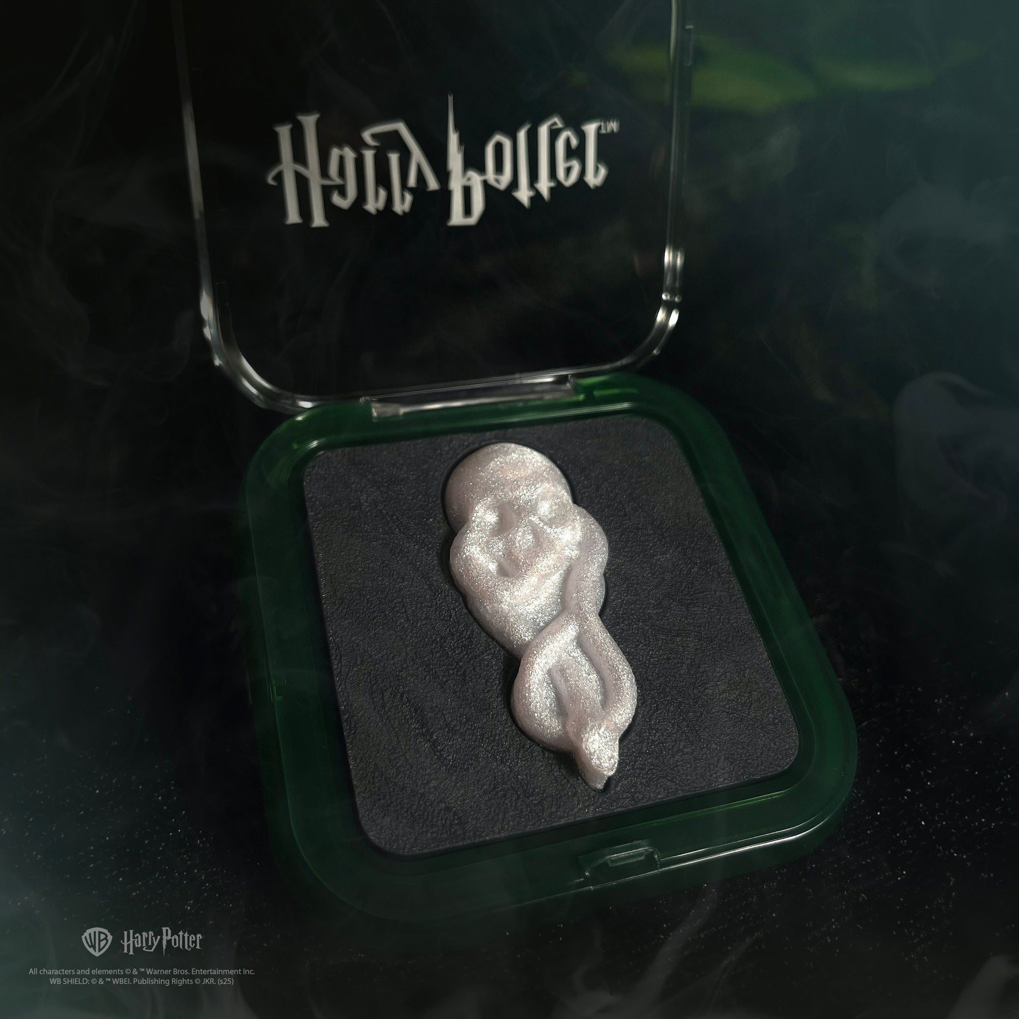 HP Dark Arts | The Dark Mark PH Color Changing Blushlighter Lifestyle