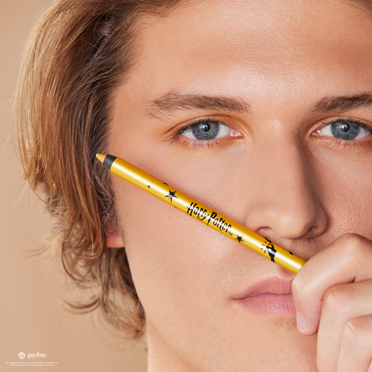 Harry Potter Holiday | Dobby™ Is Free 2 PC Liner Set model with product