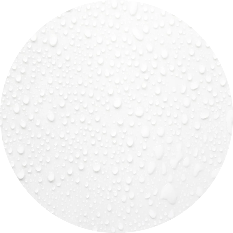 Totally Set Illuminating Setting Mist white background swatch