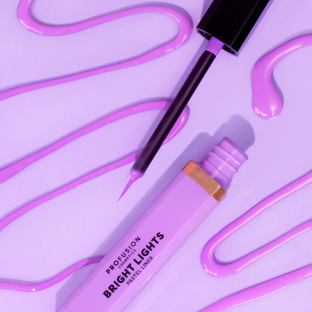 Lavender bright-lights liner